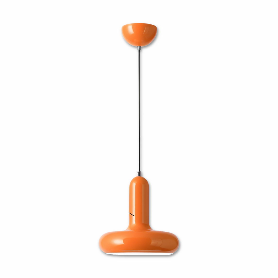 Lampe de plafond Bauhaus, couleur vibrante, un accent scandinave en cuisine.