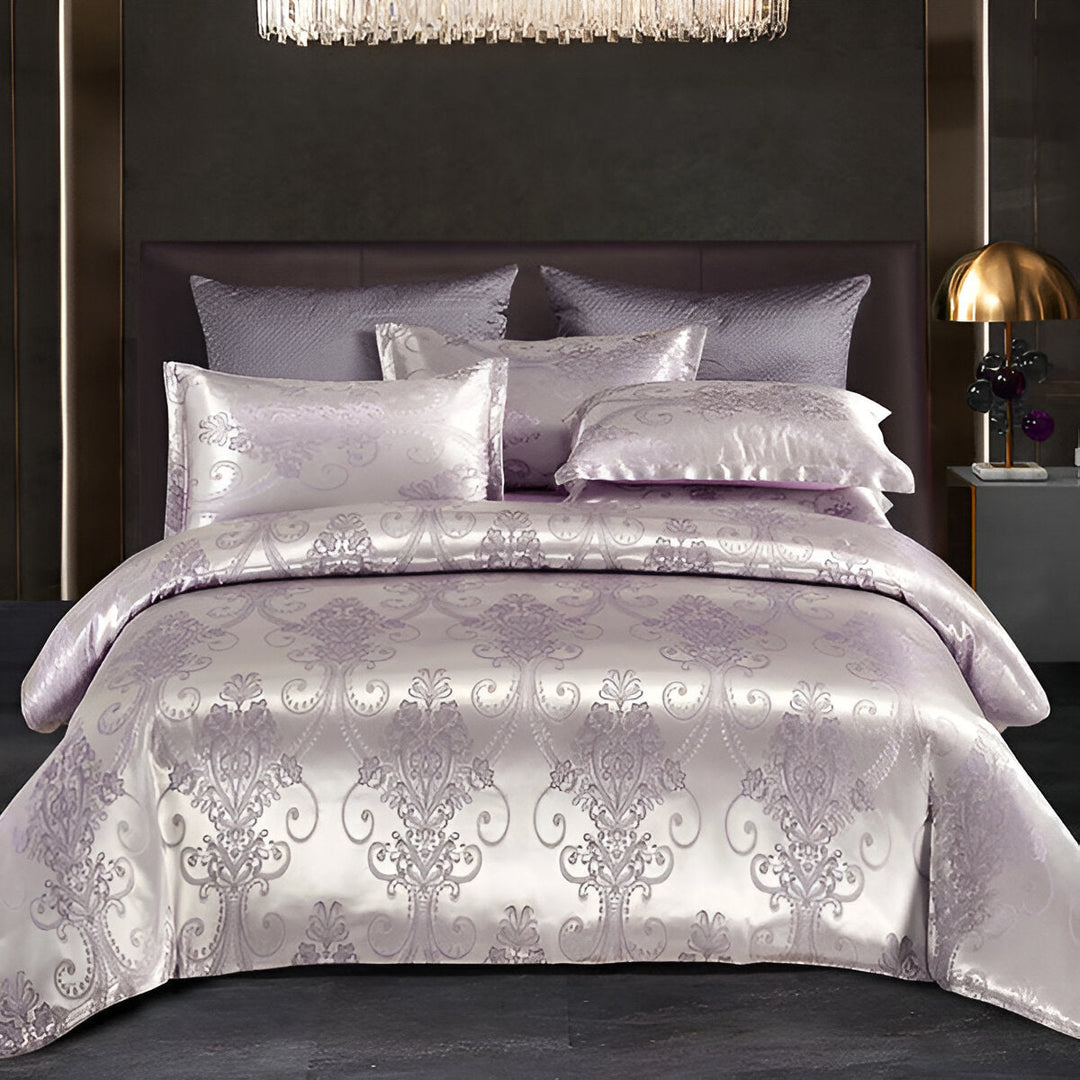 Ensemble housse de couette satin jacquard, design raffiné pour une décoration de chambre chic et cosy.