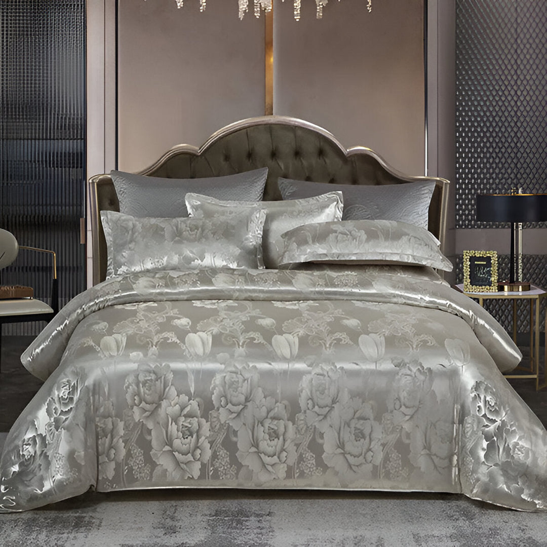 Housse de couette satin jacquard, embellissez votre chambre avec ce linge de lit de luxe et confort.