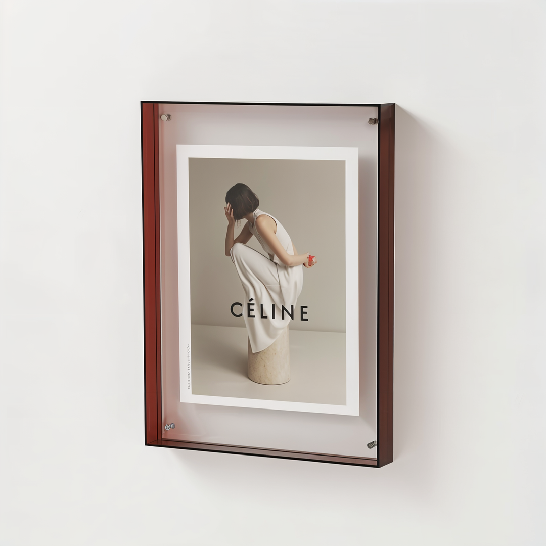 Cadre photo acrylique néon, parfait pour ajouter une touche rétro-moderne à votre bureau ou salon.