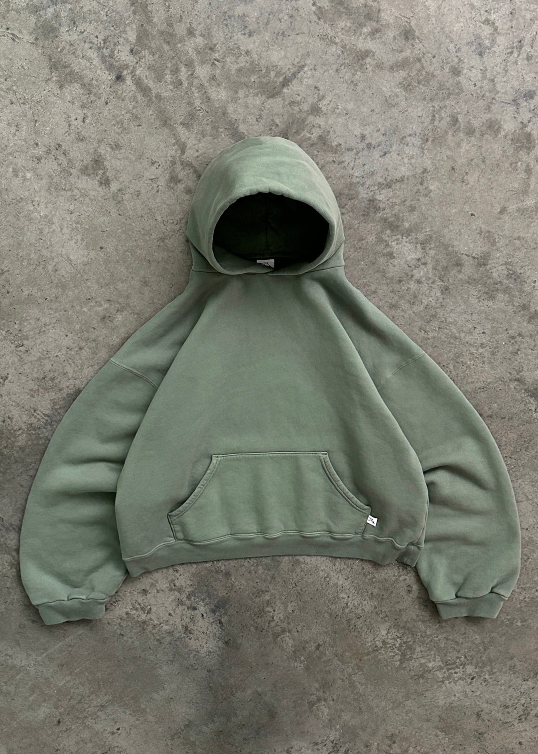 Pull à capuche chaud et respirant PureCozy, conçu pour un confort hivernal optimal et une sensation douce.