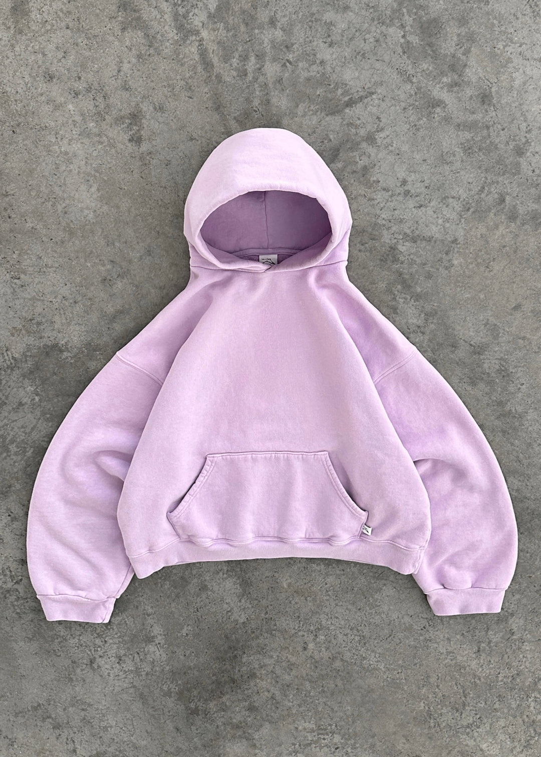 Sweat à capuche ample PureCozy en polaire, doux au toucher, chaud et parfait pour un look décontracté unisexe.