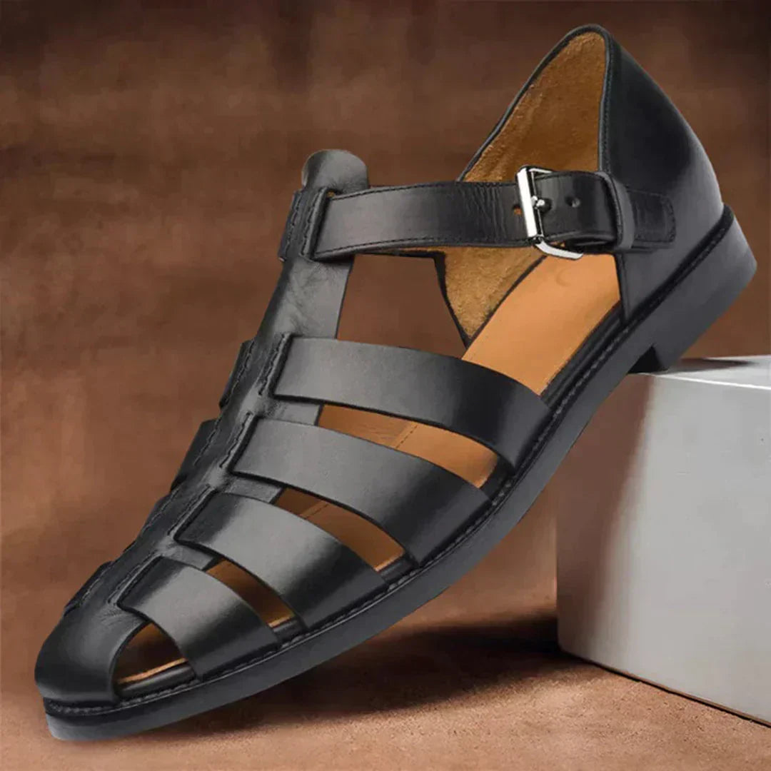 Sandales d'été élégantes pour hommes, idéales pour la plage ou les loisirs. Chaussures confortables et stylées.