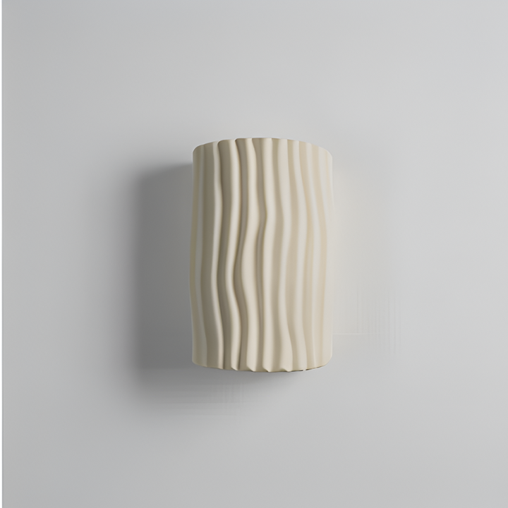 Applique murale Veloura plissée, éclairage LED moderne, pour une ambiance chaleureuse et stylée.
