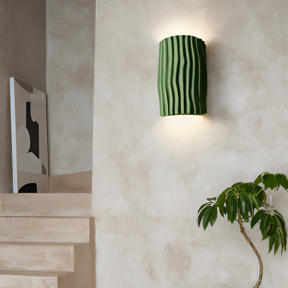 Applique murale Veloura plissée, éclairage LED d'appoint, sublime votre salon ou chambre.