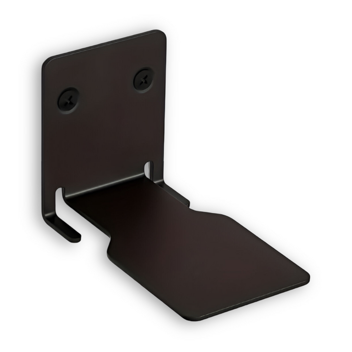 Détail de l'étagère murale invisible flottante en métal, support discret pour organiser vos livres.