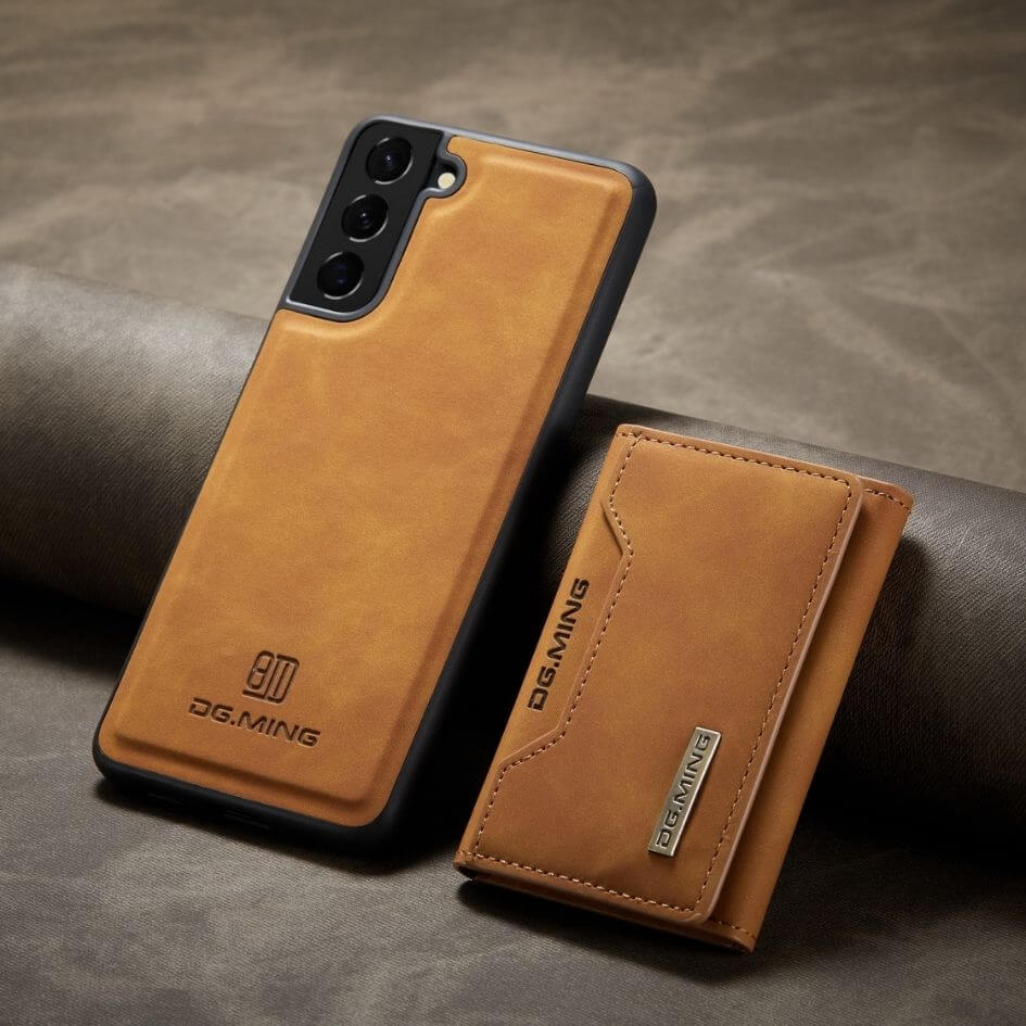 Étui de téléphone en cuir souple avec fonction support et fermeture magnétique intégrée.