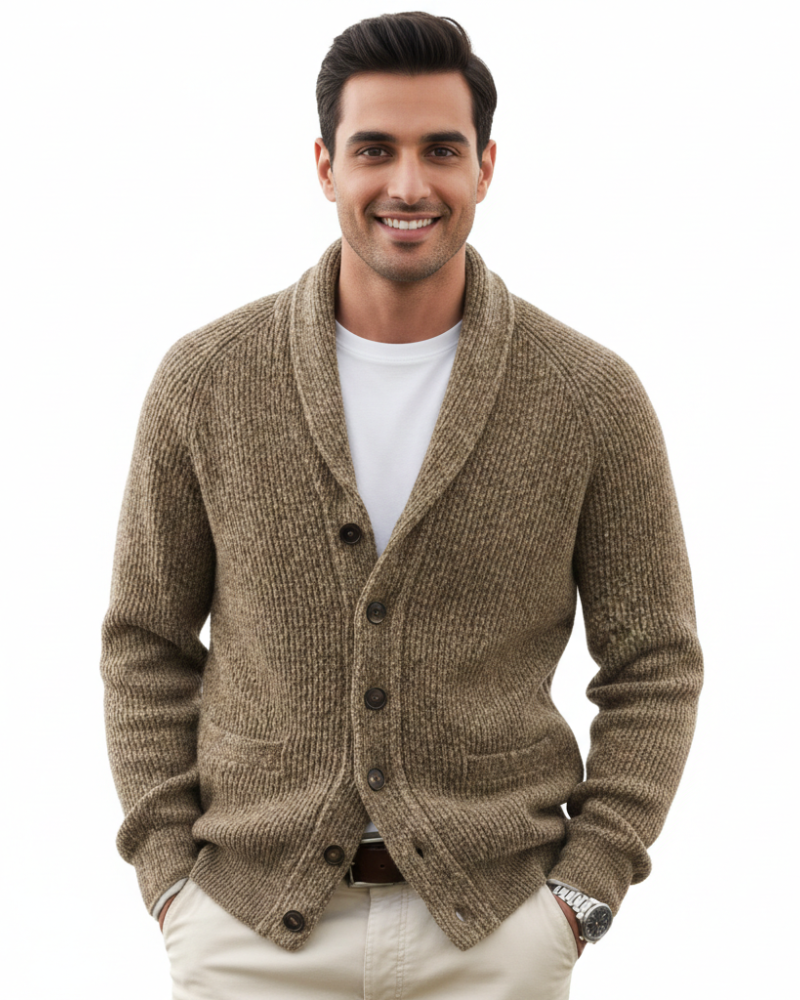 Gilet homme décontracté avec motif rayé et col en V. Un classique confortable pour l'automne et l'hiver.
