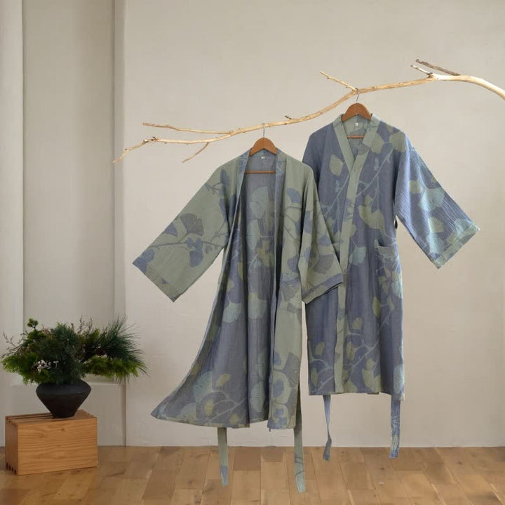 Kimono peignoir femme réversible, parfait pour se détendre après le bain ou le matin. Douceur garantie.