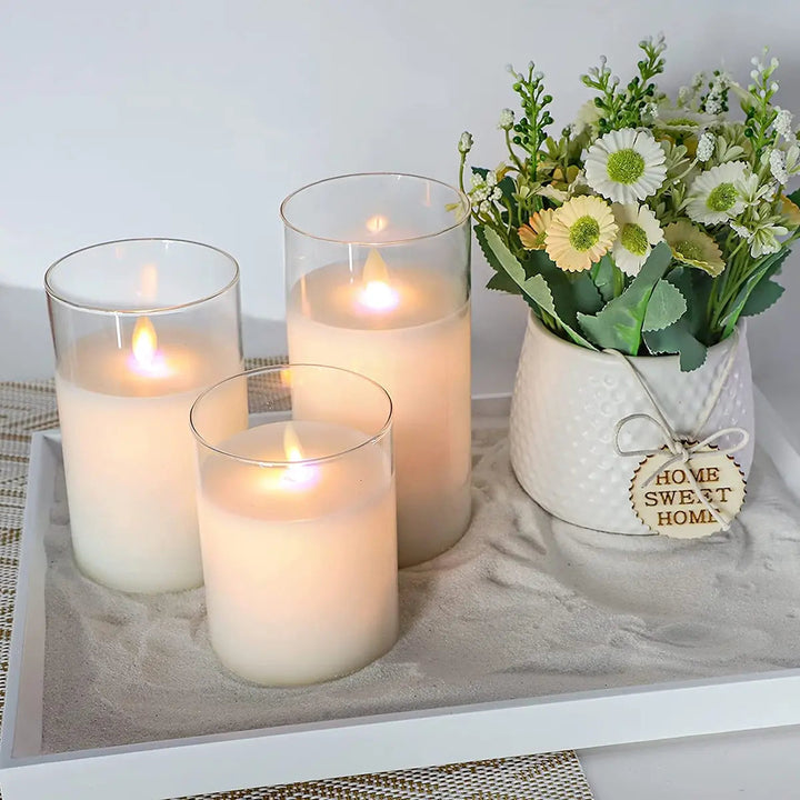 Lumière d'appoint moderne : bougies LED avec flamme réaliste et option télécommande pratique.