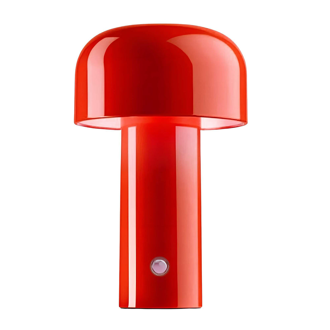 Lampe de table LED sans fil vintage, créant une ambiance relaxante sur une table de terrasse en soirée.