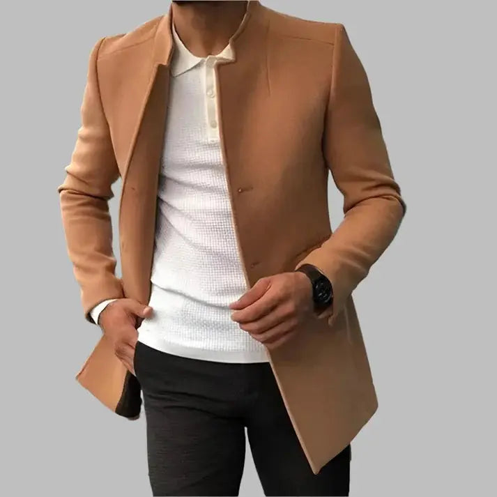 Veste manteau homme, style chic et moderne, idéal pour l'automne et l'hiver, look business casual.