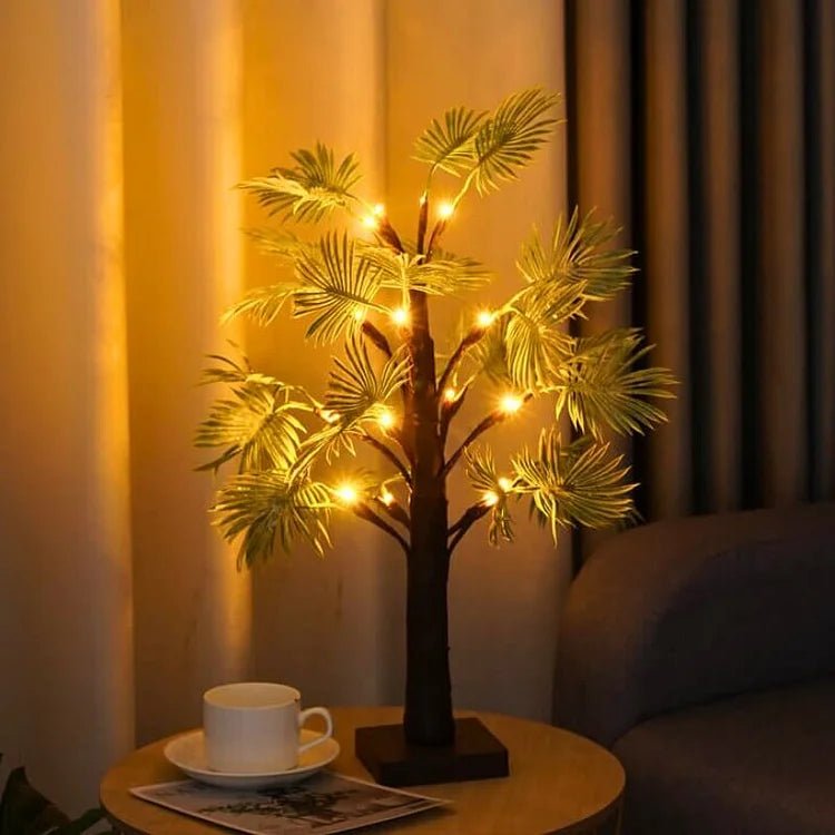 Lampe palmier LED tropicale sans fil, ambiance chaleureuse. Parfait pour décoration intérieure festive.
