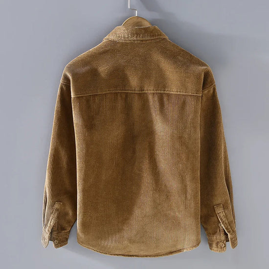 Veste polaire homme côtelée, idéale pour un look décontracté et une chaleur optimale en hiver.