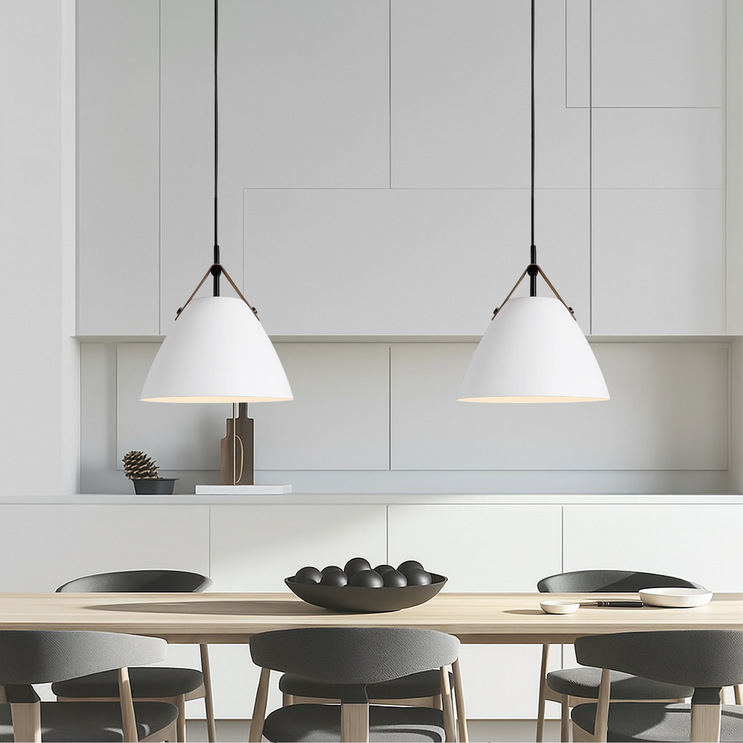 Accroche-regard scandinave coloré pour votre intérieur, lampe suspendue design qui illumine avec style.