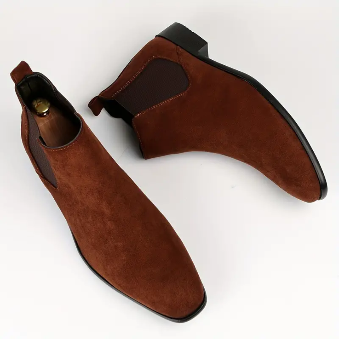 Bottines Chelsea élégantes pour homme, idéales comme chaussures business ou pour un look chic en mode masculine.
