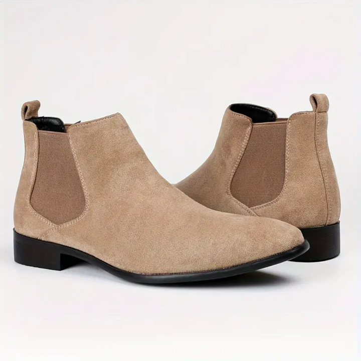 Bottines Chelsea homme classiques marron, soufflets élastiques, pour un confort durable et un style élégant en ville.