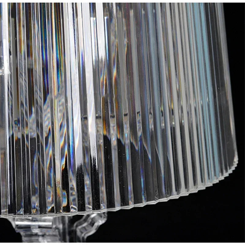 Luminaire de table Bourgie transparente, élégance baroque moderne, pièce maîtresse pour intérieur design.