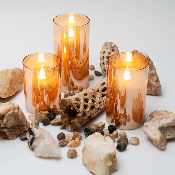 Décoration élégante : bougies LED à flamme réaliste, sans chaleur, pour toute la maison.