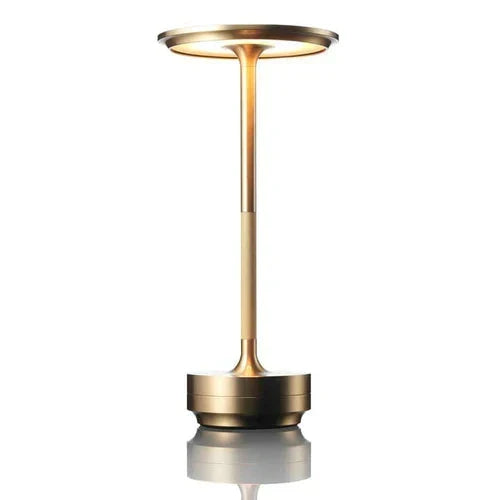 Lampe de table LED sans fil rechargeable pour intérieur et extérieur. Dimmable, parfaite pour ambiance et design.