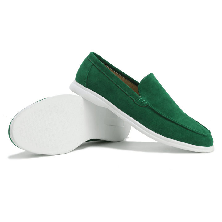 Chaussures homme mocassins bleu nuit, alliant confort supérieur et style moderne pour la ville.