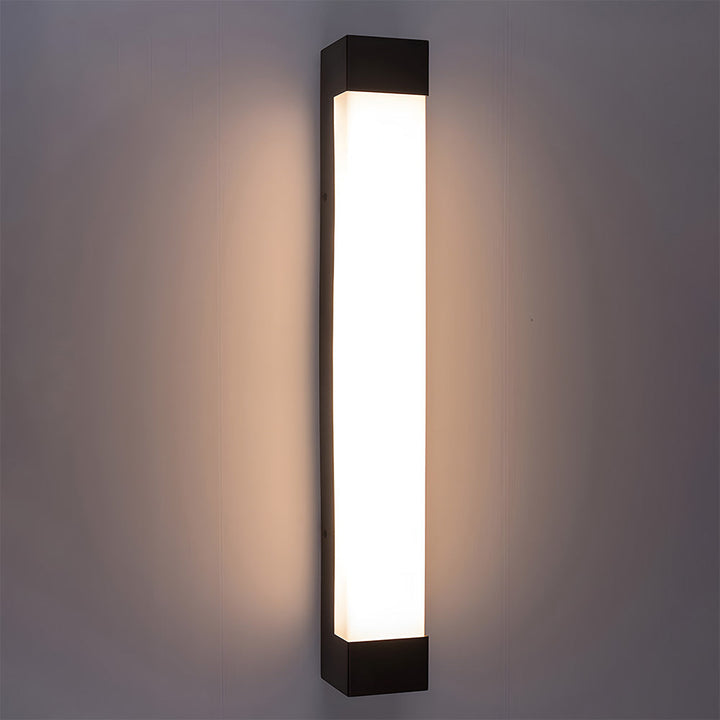 Éclairage extérieur moderne LED étanche, applique murale pour jardin, terrasse, conforme IP65.