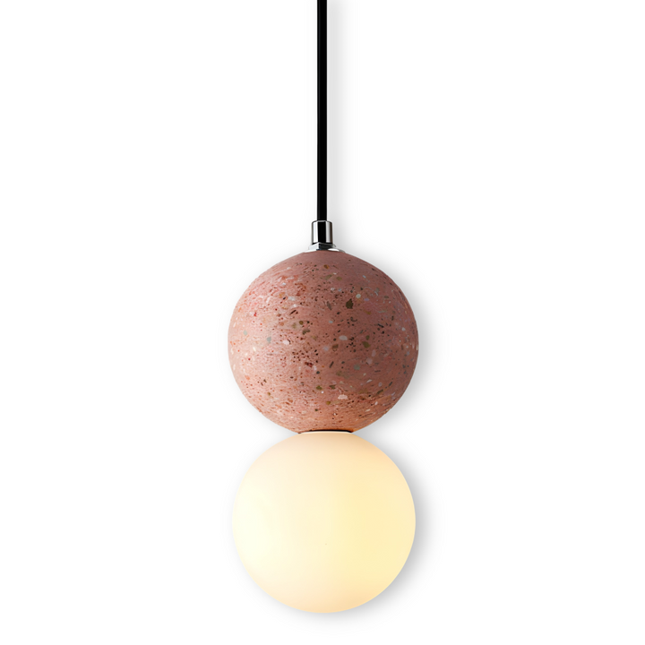 Suspension moderne LumeGlobe, deux boules de verre, diffuse une lumière agréable.