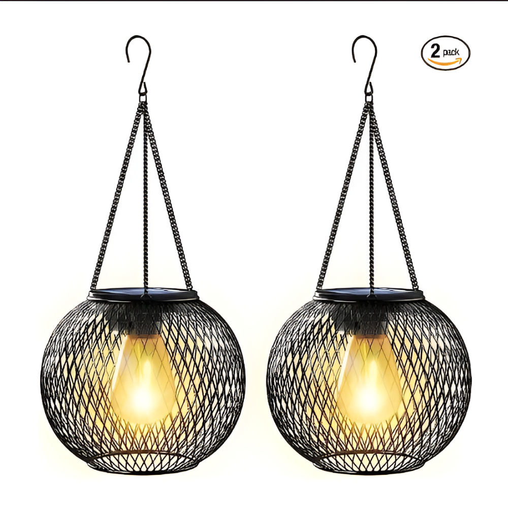 Lanterne suspendue solaire avec motif treillis, offre un éclairage LED autonome pour la décoration nocturne.