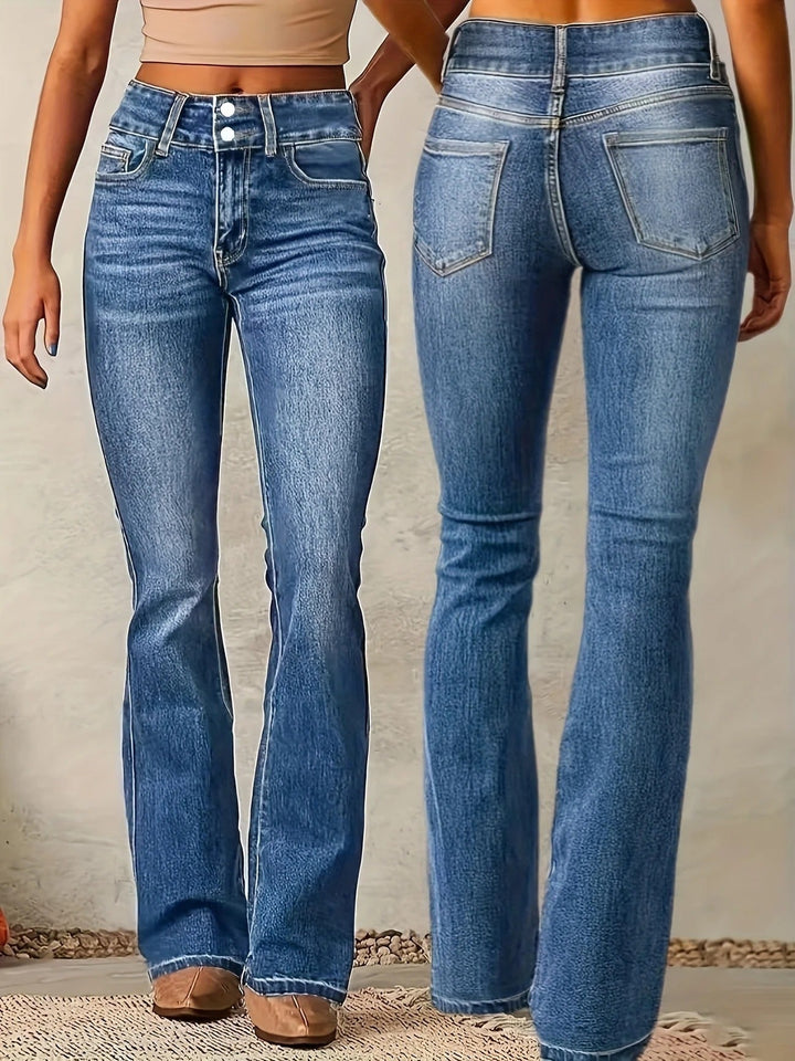 Pantalon jeans femme taille haute évasé, style mode avec denim bleu décontracté, idéal pour toute occasion.