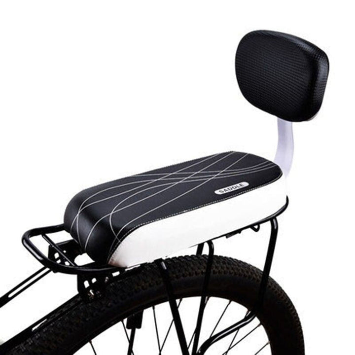 Siège enfant vélo arrière rembourré pour porte-bagages, offrant confort et sécurité pour balades.