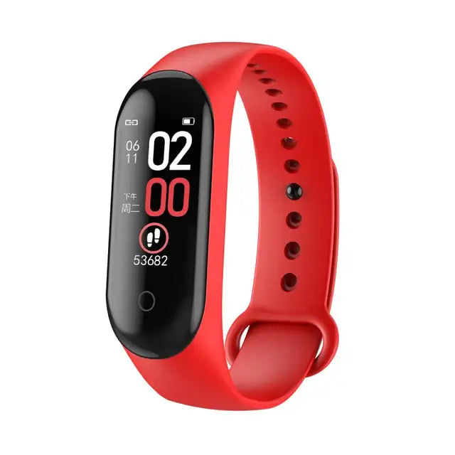 Montre intelligente avec écran affichant la pression artérielle. Suivi essentiel pour votre santé quotidienne.