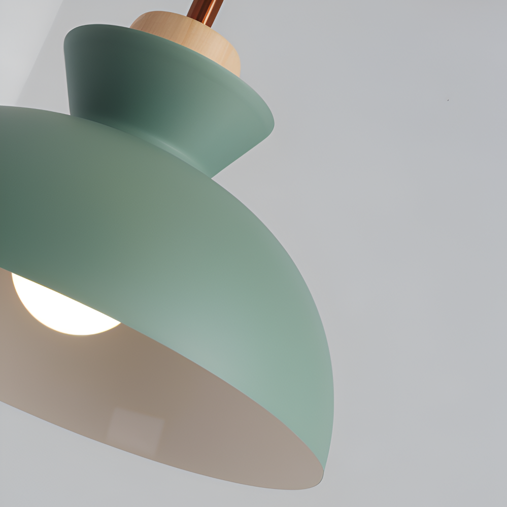 Lampe suspendue design, luminaire moderne macaron, éclairage coloré contemporain.