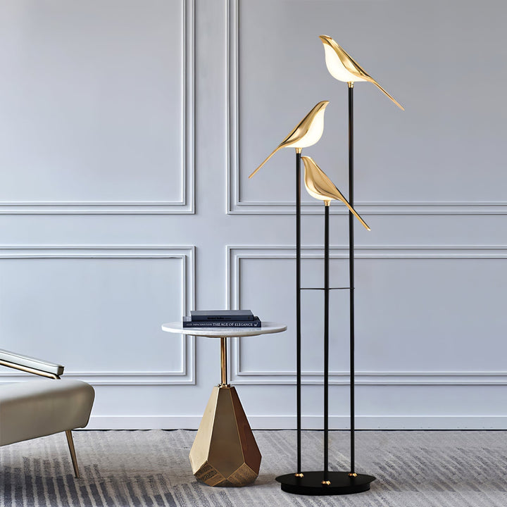 Lampe de sol LED minimaliste "Perchée de Pie", parfaite pour la décoration de salon contemporain.