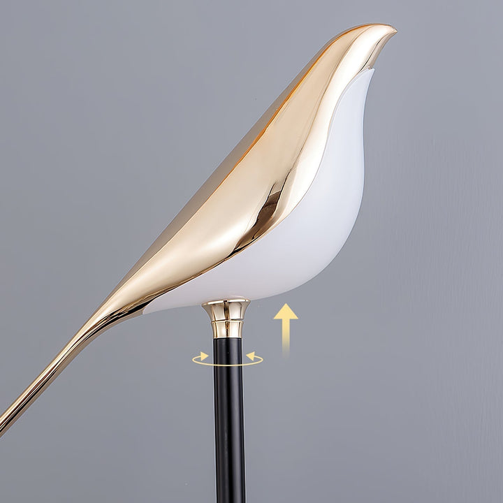 Décoration moderne avec cette lampe sur pied LED design Perchée de Pie pour salon.