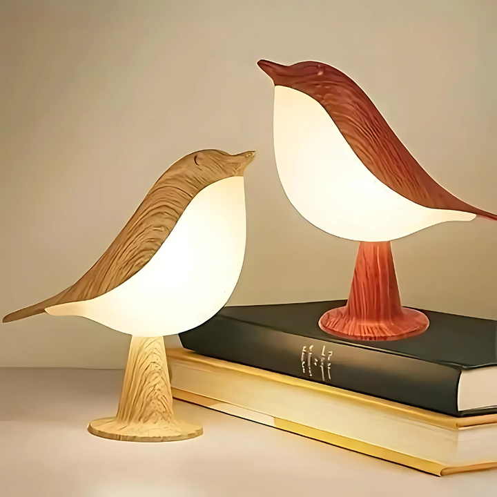 Lampe de table design oiseau LED lumineuse. Idéale pour une ambiance douce et moderne dans salon ou chambre.
