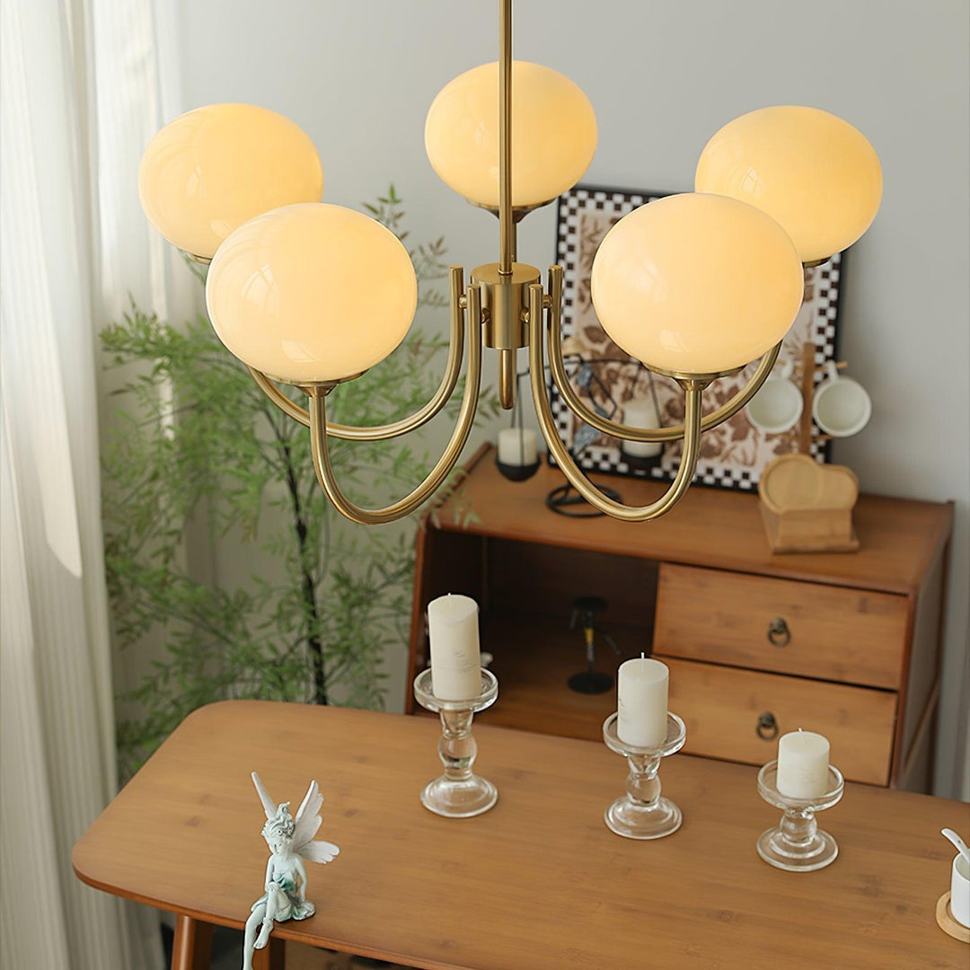 Lustre Marshmallow design, LED dimmable pour ambiance douce.