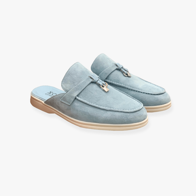 Chaussures mules femme, design élégant avec boucle, à enfiler, confort et mode.