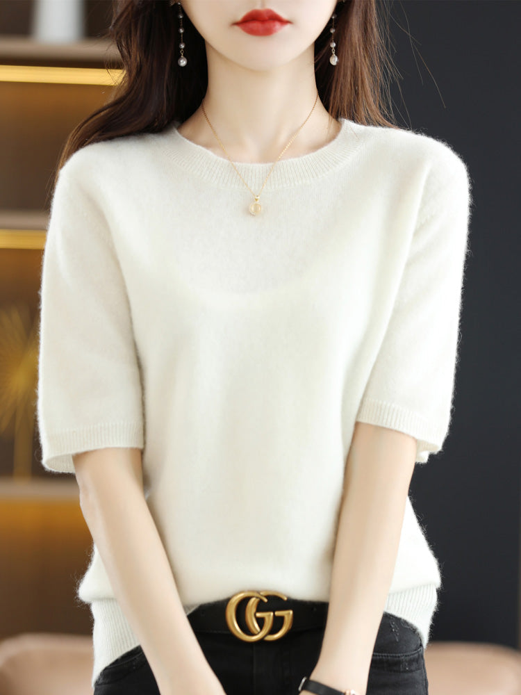 Pull femme élégant, tricot doux, parfait pour un confort stylé en automne et hiver.