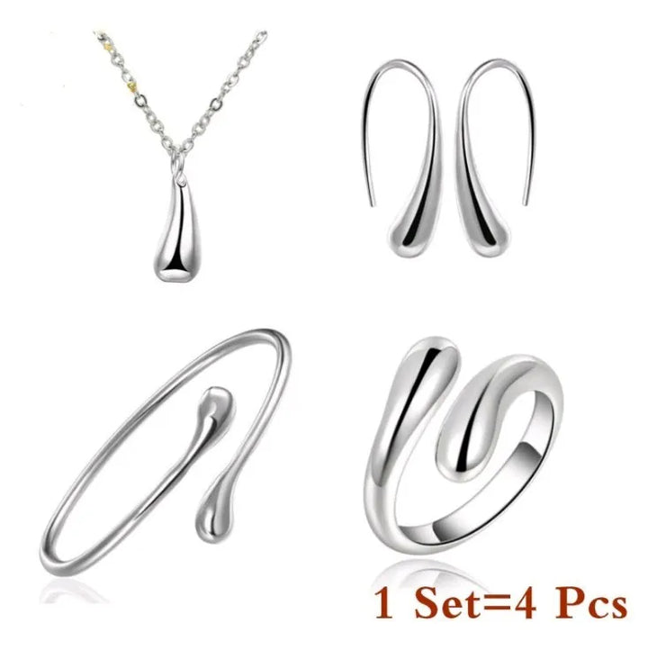 Bracelet et bague assortis en argent S925, motif goutte d'eau, ajoutant une touche de brillance féminine.