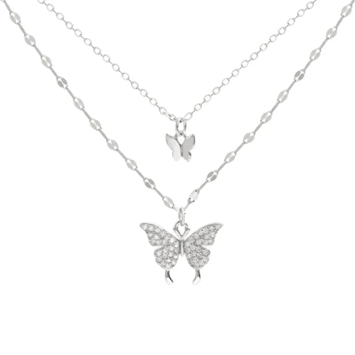 Bijou femme collier multicouche papillon zircon. Élégant en argent, double chaîne, parfait pour la mode actuelle.