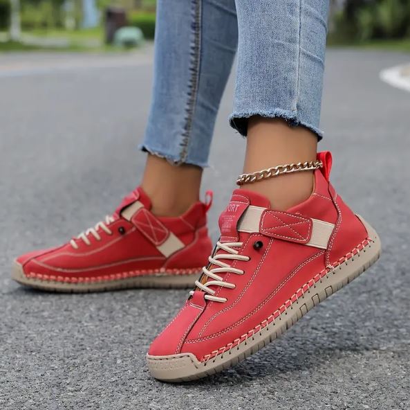 Chaussures femmes polyvalentes, soutien plantaire, amorti et design moderne pour un confort optimal.
