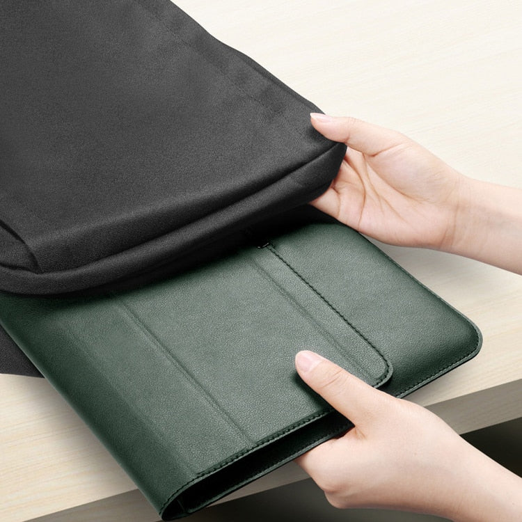 Sacoche portable polyvalente, protège votre ordinateur et vos accessoires de bureau.
