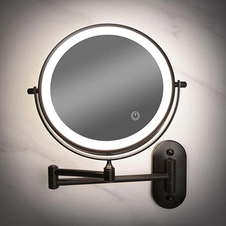 Miroir mural rechargeable LumiReflect avec éclairage LED, idéal pour l'application cosmétique.