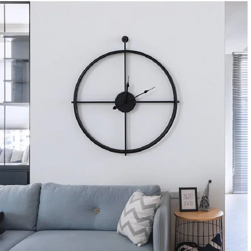Horloge murale design contemporain, grande, élégante, parfaite pour la décoration de salon moderne.