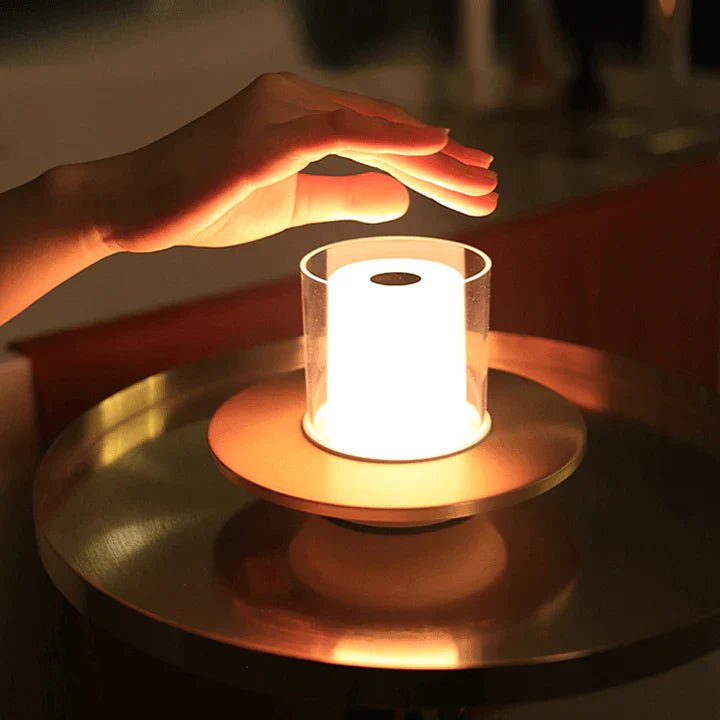 Lampe bougie LED sécurisée pour enfants. Éclairage d'ambiance chaleureux sans flamme, rechargeable USB.