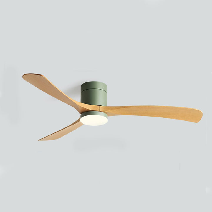 Ventilateur de plafond moderne avec éclairage LED, conçu pour un rafraîchissement silencieux et une ambiance agréable.