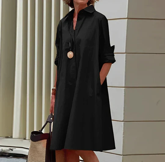 Robe chemise femme midi rouge, élégante et confortable, parfaite pour les occasions décontractées ou chic.