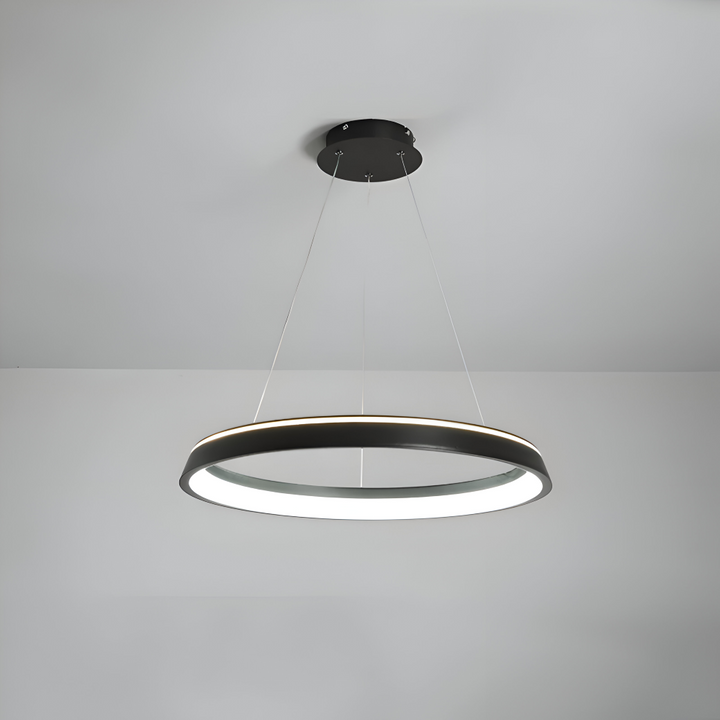 Pendentif LED rond, noir, éclairage élégant pour un design intérieur moderne, économie d'énergie.
