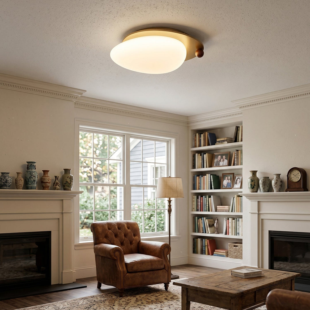 Éclairage plafond LED moderne bois/métal, style scandinave, crée une ambiance douce dans le couloir.