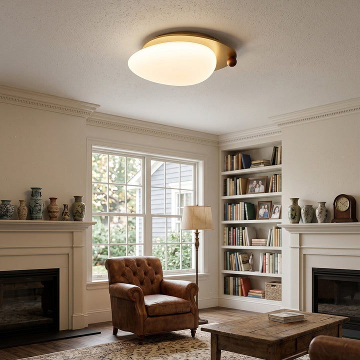 Éclairage plafond LED moderne bois/métal, style scandinave, crée une ambiance douce dans le couloir.